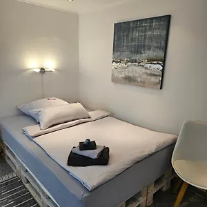 Apartment Standardzimmer Nahe Messe Und Airport